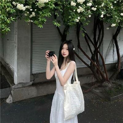 女皇九十展风华